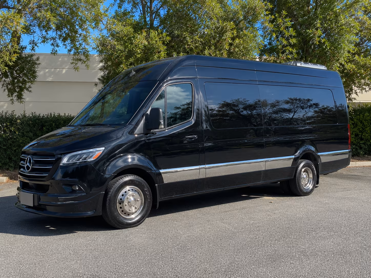 find and book transportation for your next concert or music festival 1