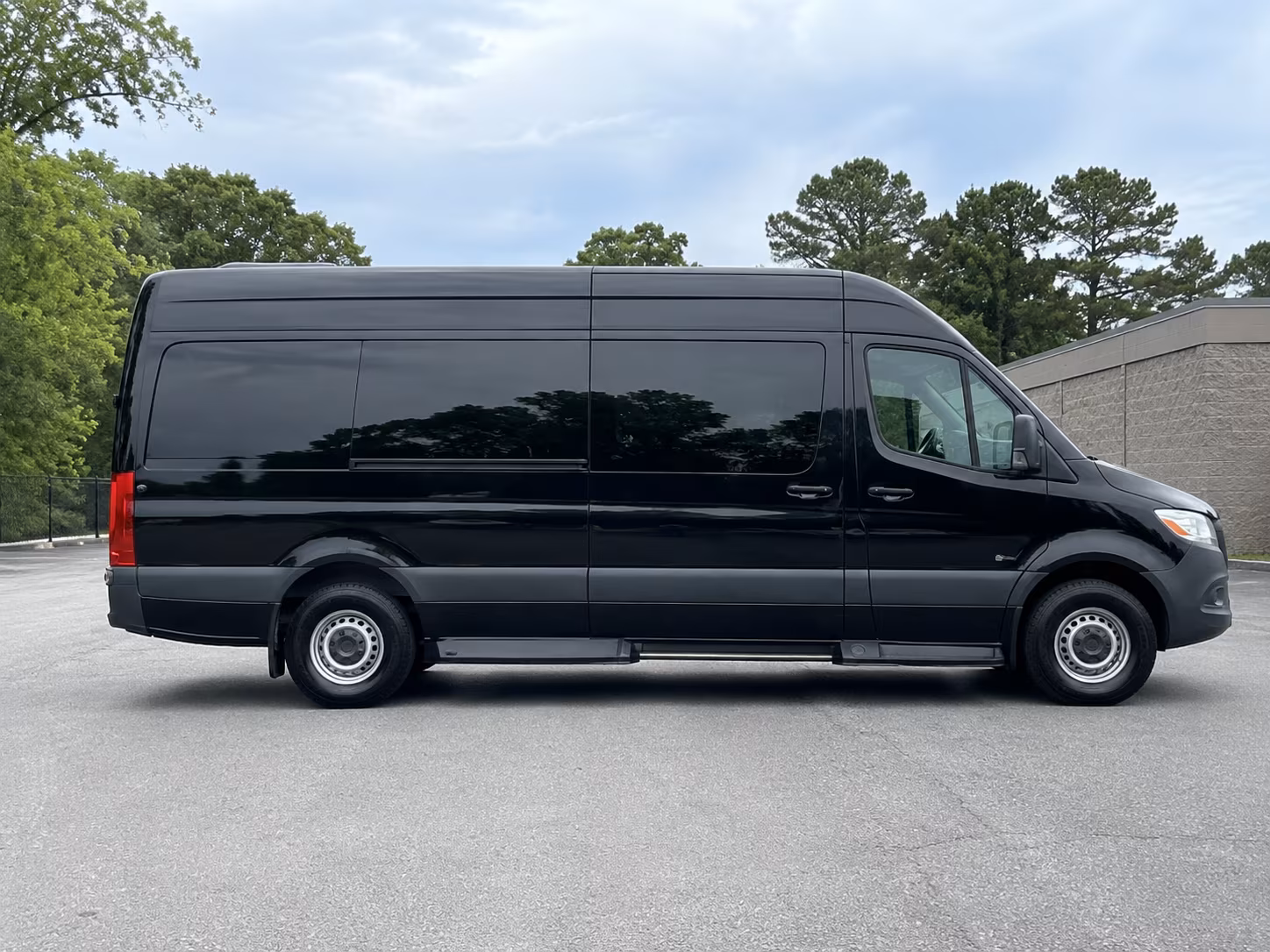 find and book transportation for your next private event 5