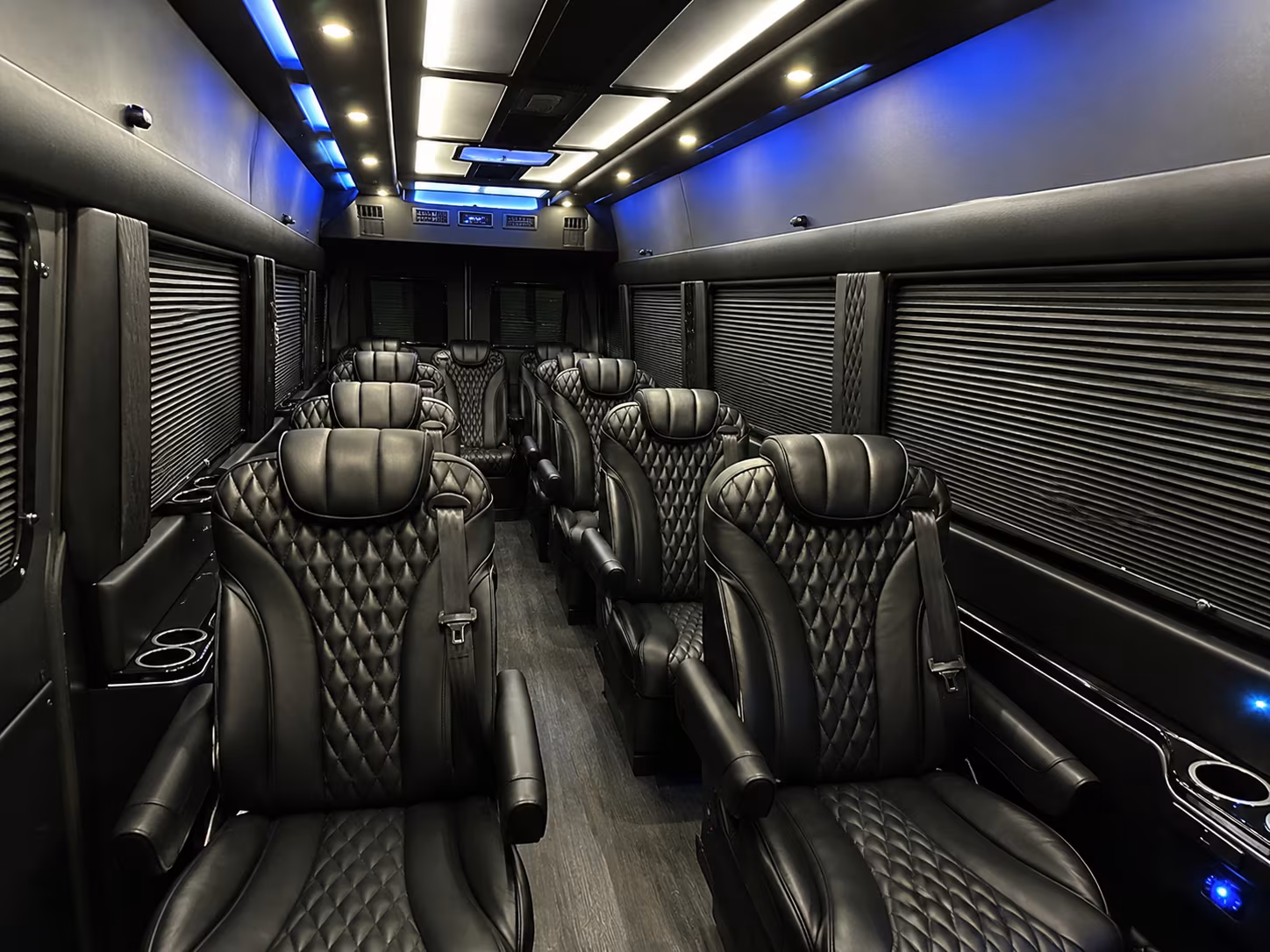 find and book transportation for your next prom 3