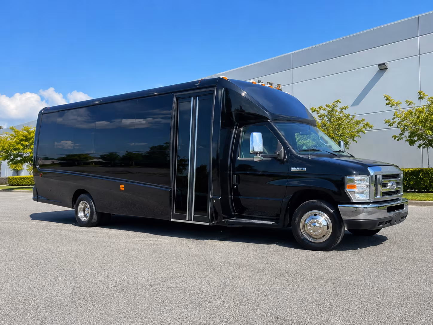 party buses for bachelorette bar crawls through the district at green valley