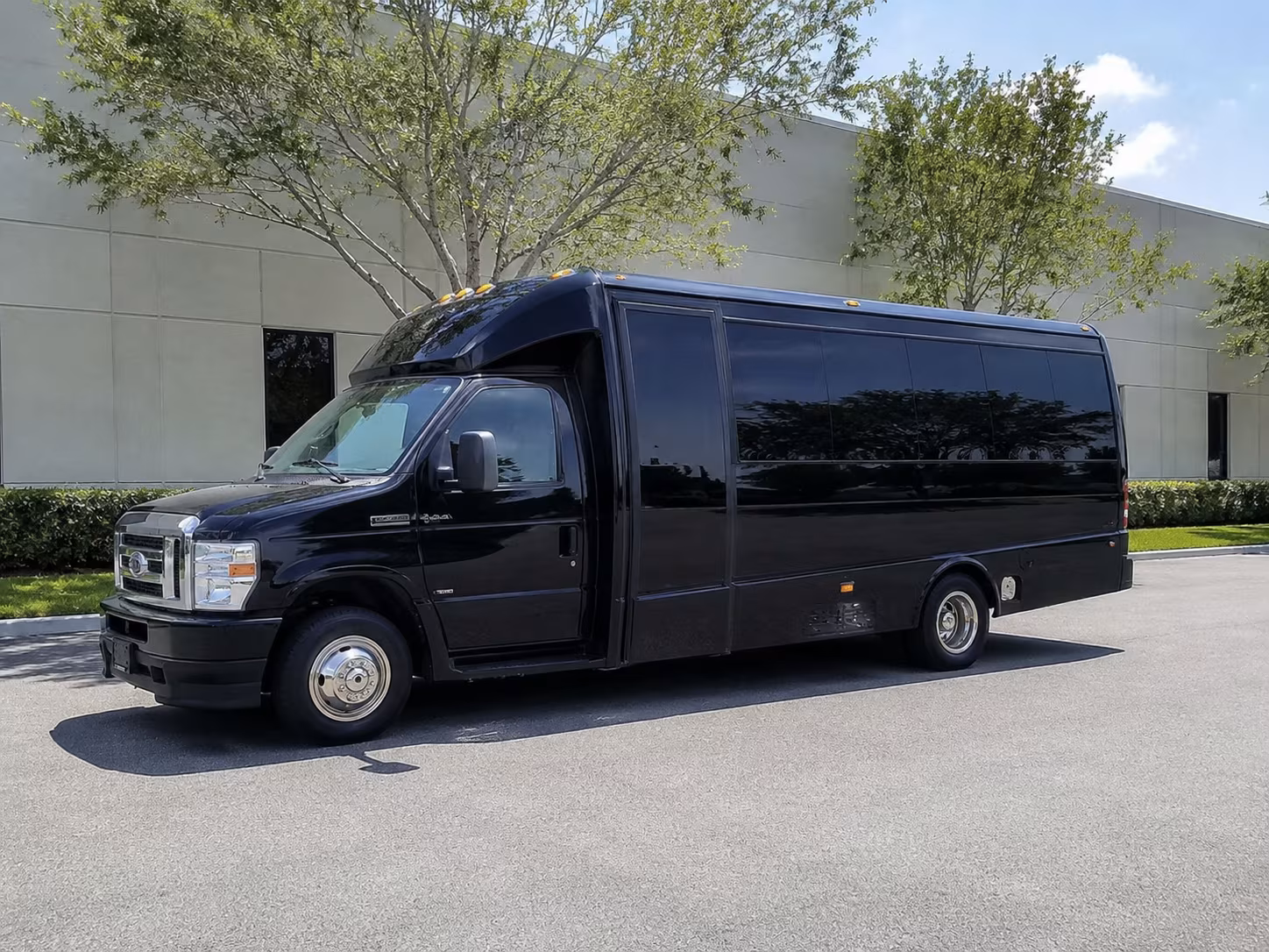 why rent using hendersonminibuscompany com